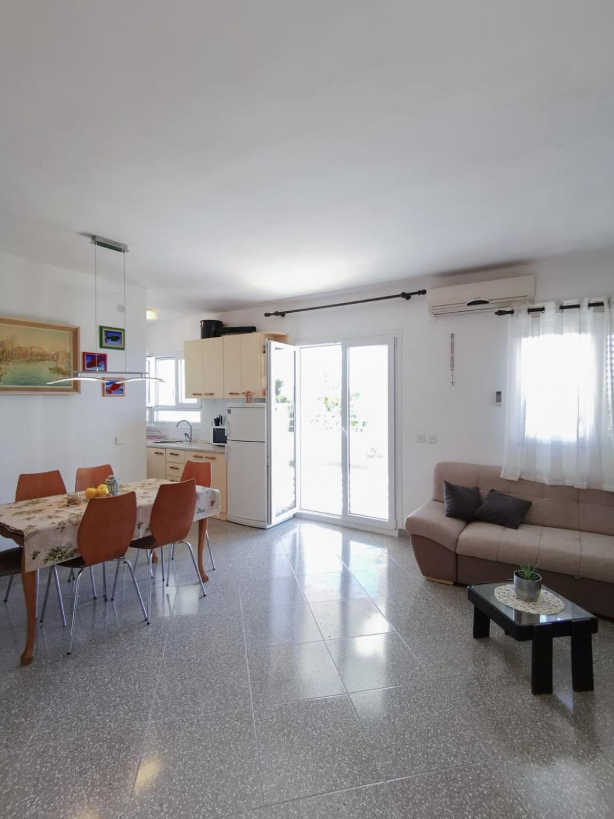 Apartments By The Sea Mimice, Omis - 14230 部屋 写真
